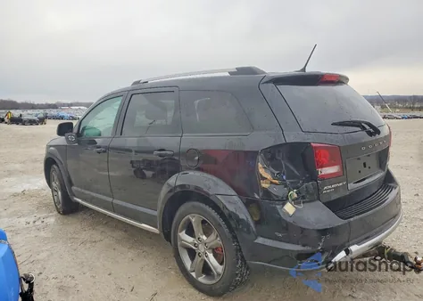 2017 Dodge Journey Crossroad z USA, uszkodzony, nr VIN 3C4PDDGGXHT563133